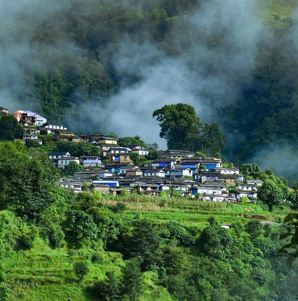 Katmandou - Besisahar (760m) - Jagat (1310m)