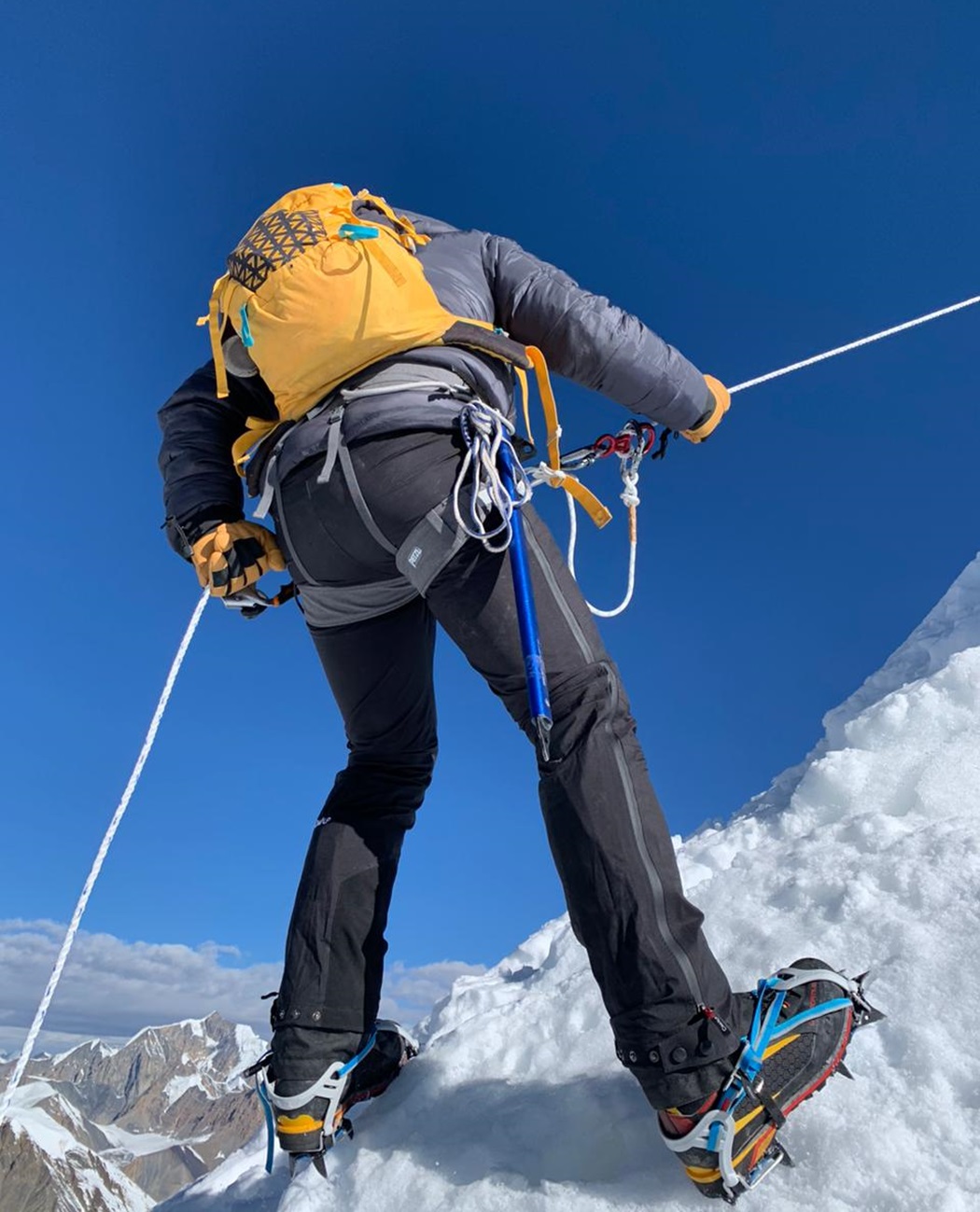 Camp d'altitude (5330m)