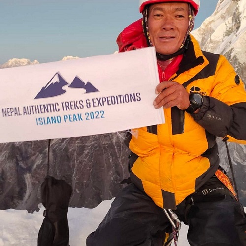 Island Peak par la haute route de l’Everest