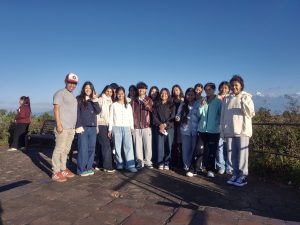 Activités éducatives pour les enfants à Jorpati – impact local du trekking au Népal